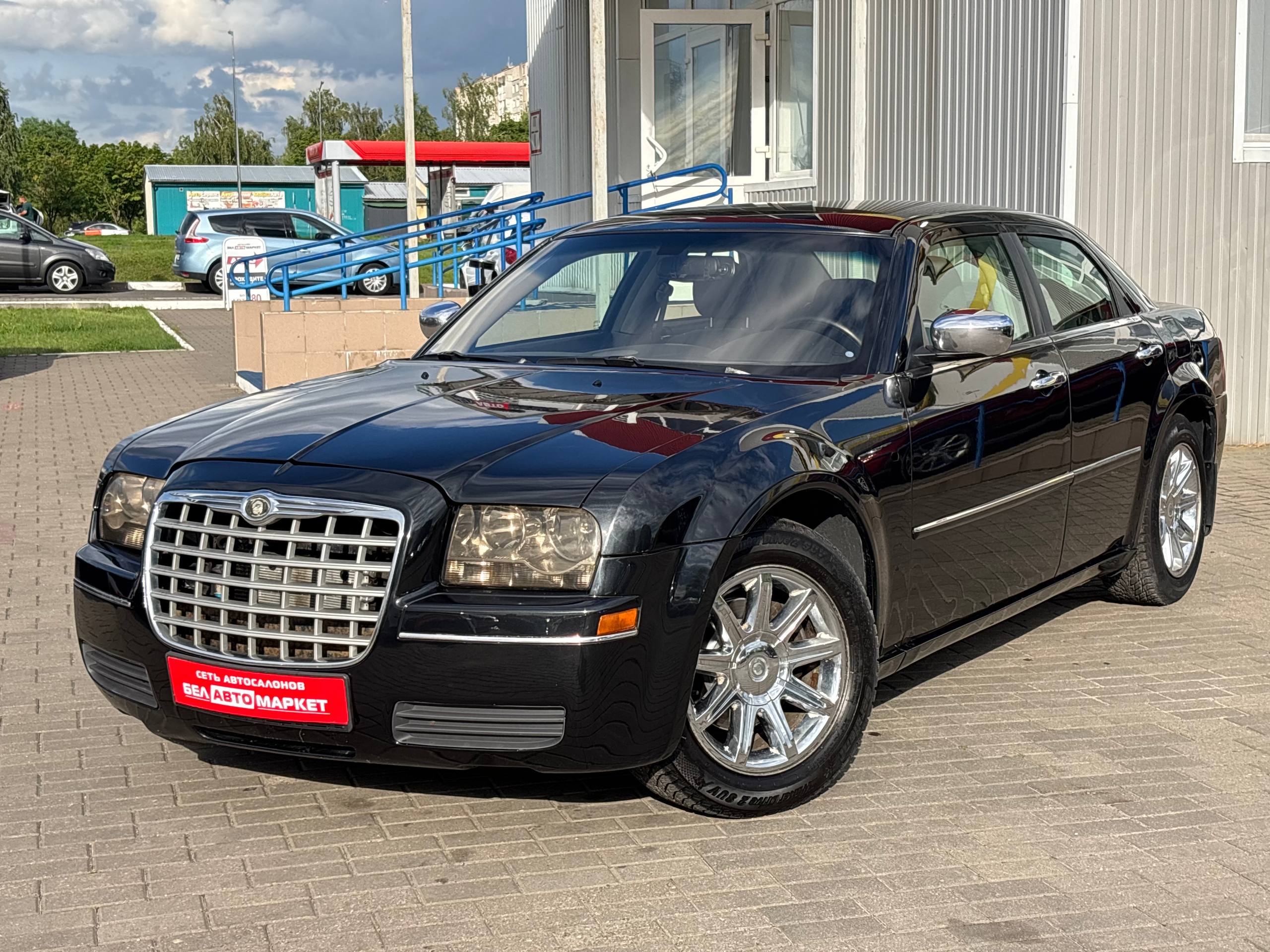 авто с пробегом chrysler 300c 2006