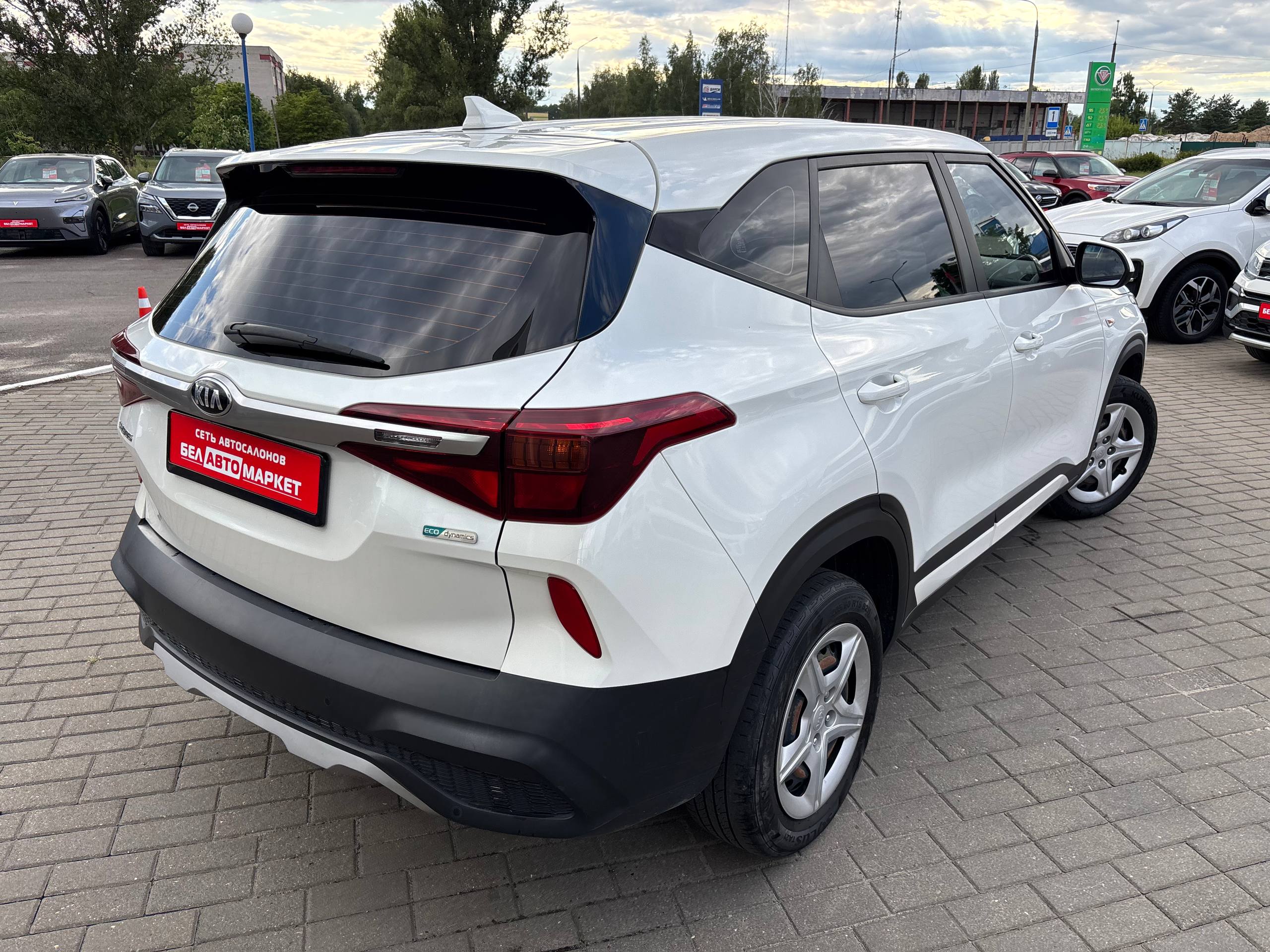 Фото автомобиля 6