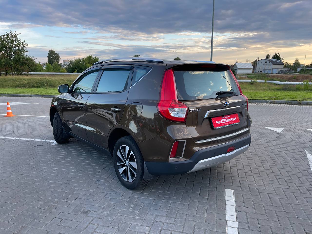 Фото автомобиля 6