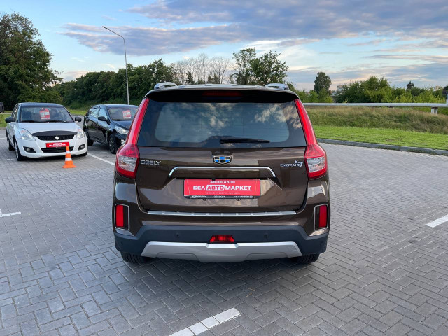 Фото автомобиля 5