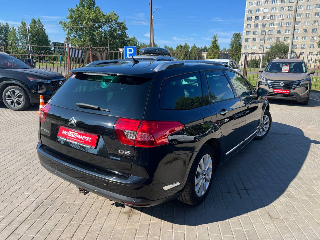 Фото автомобиля 6