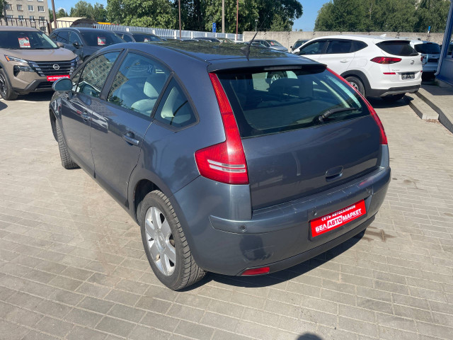 Фото автомобиля 7