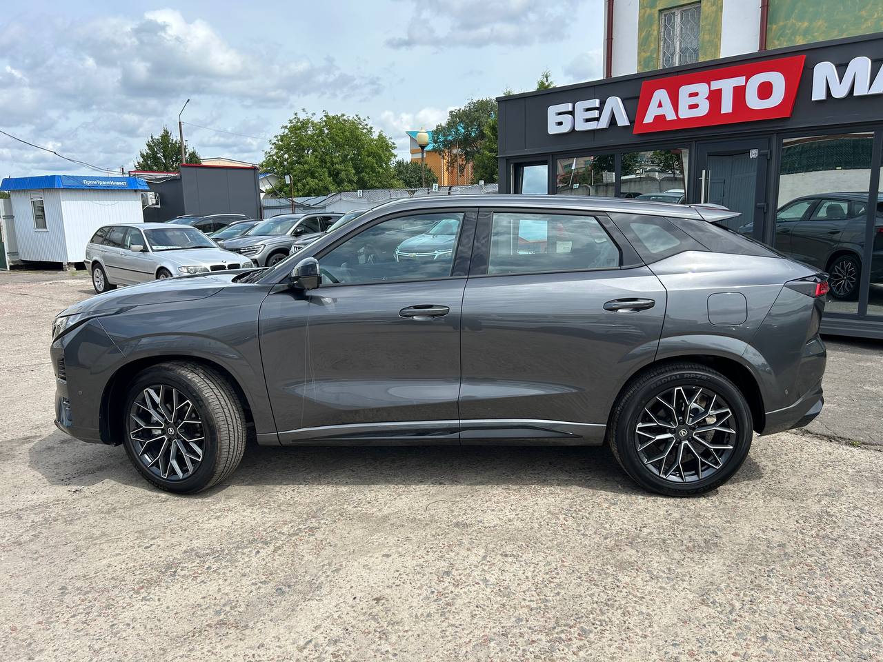 Фото автомобиля 7