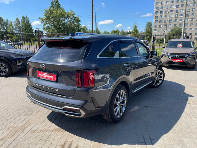 Фото автомобиля 19