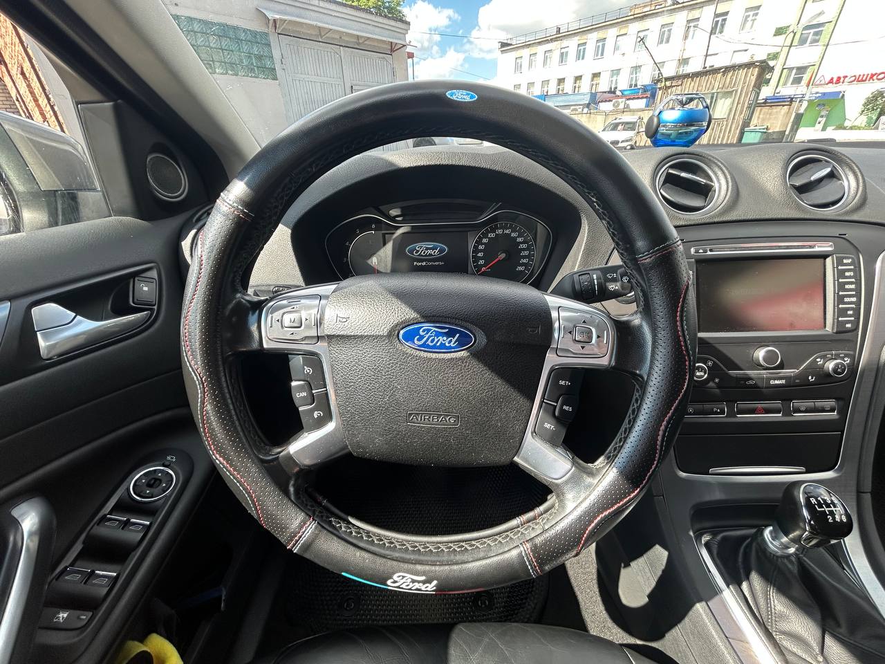 Фото автомобиля 11