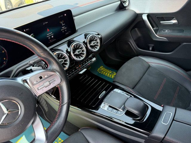 Фото автомобиля 12