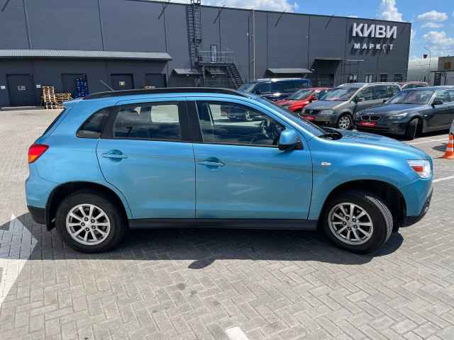 Фото автомобиля 3