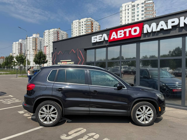 Фото автомобиля 3