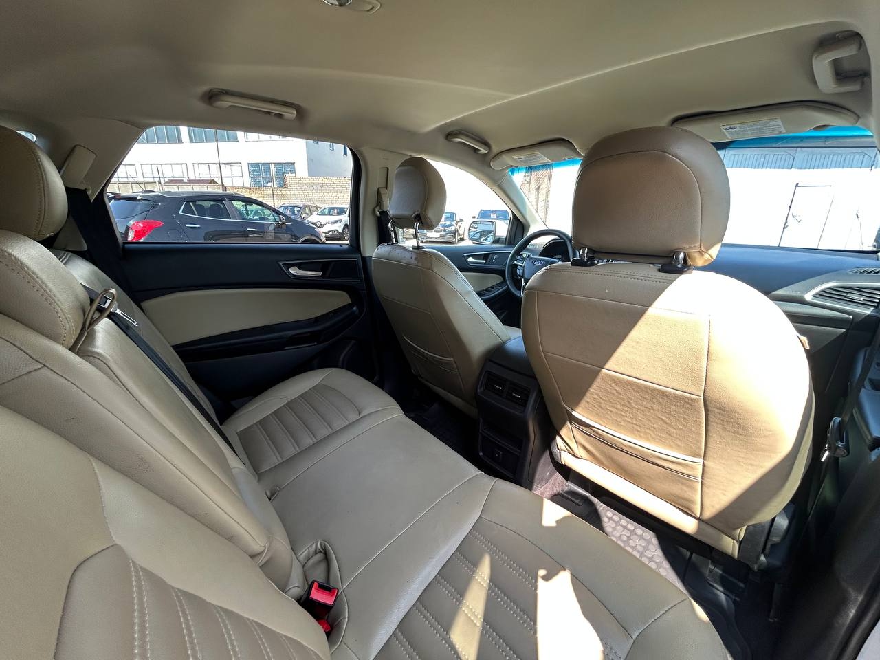 Фото автомобиля 12