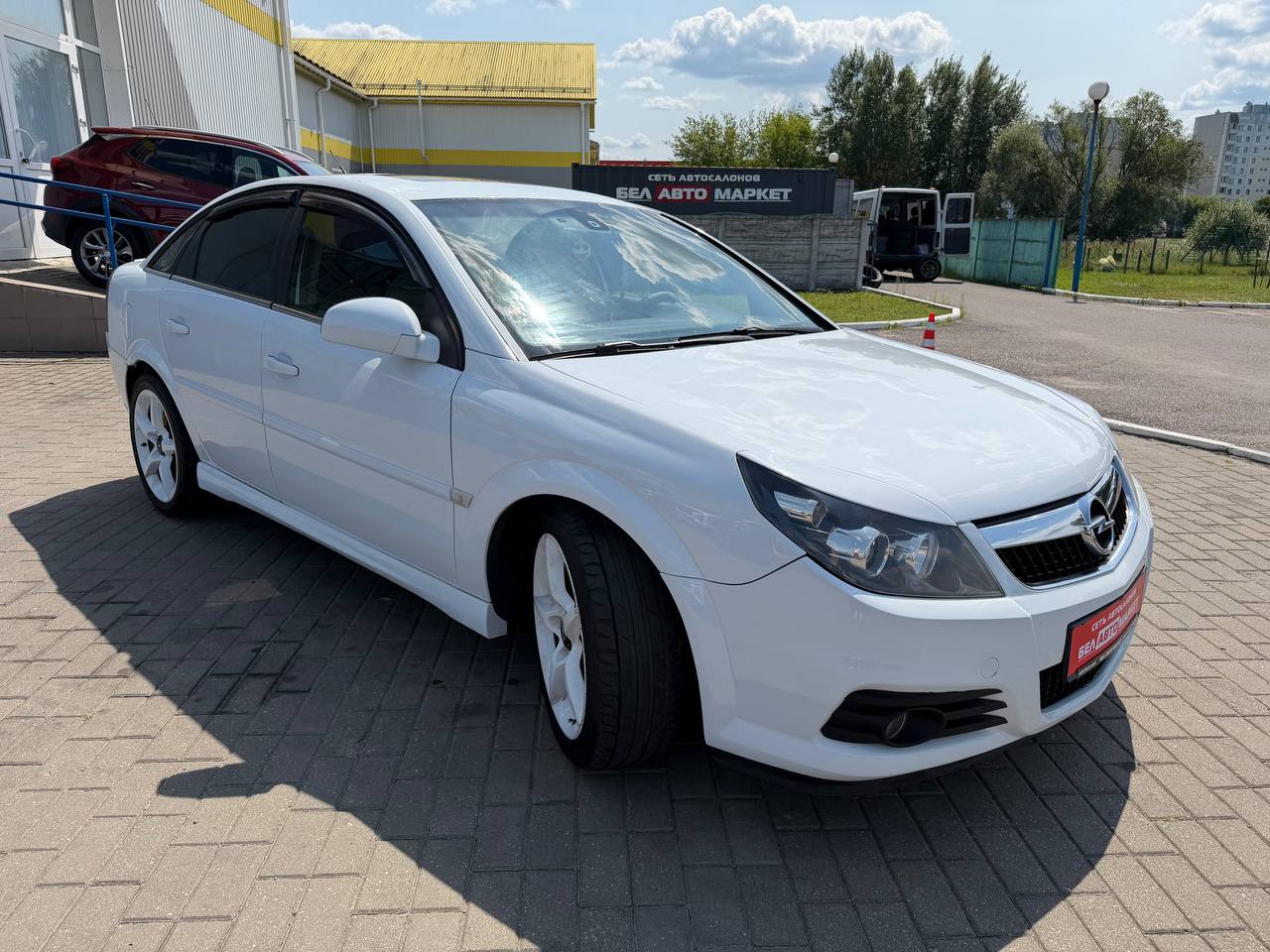 Фото автомобиля 3