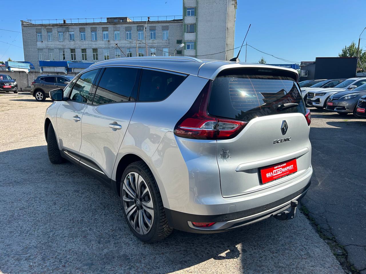 Фото автомобиля 6