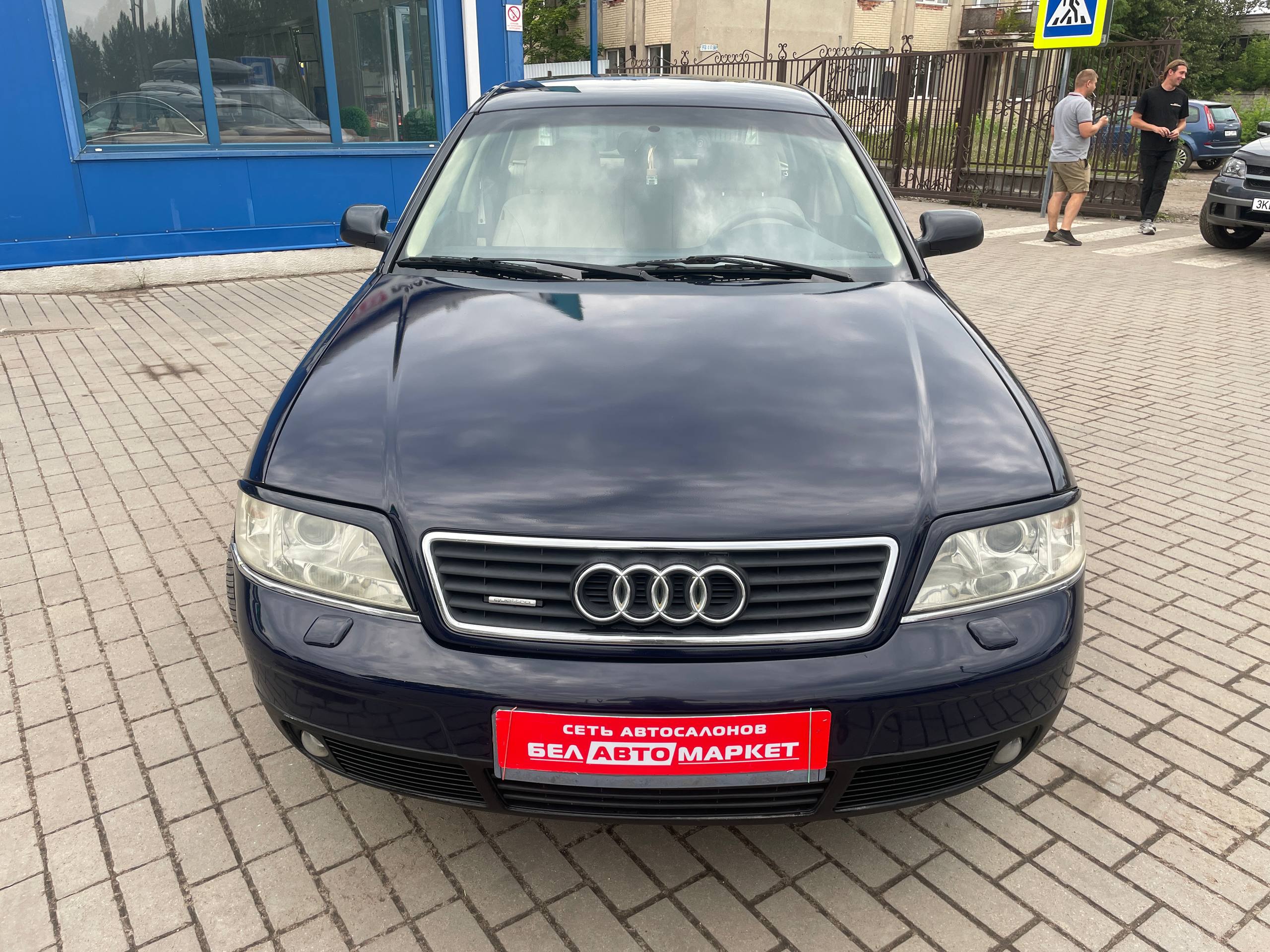 Фото автомобиля 3