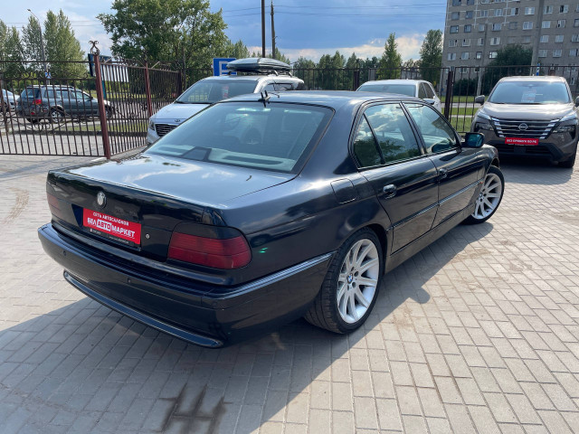Фото автомобиля 13
