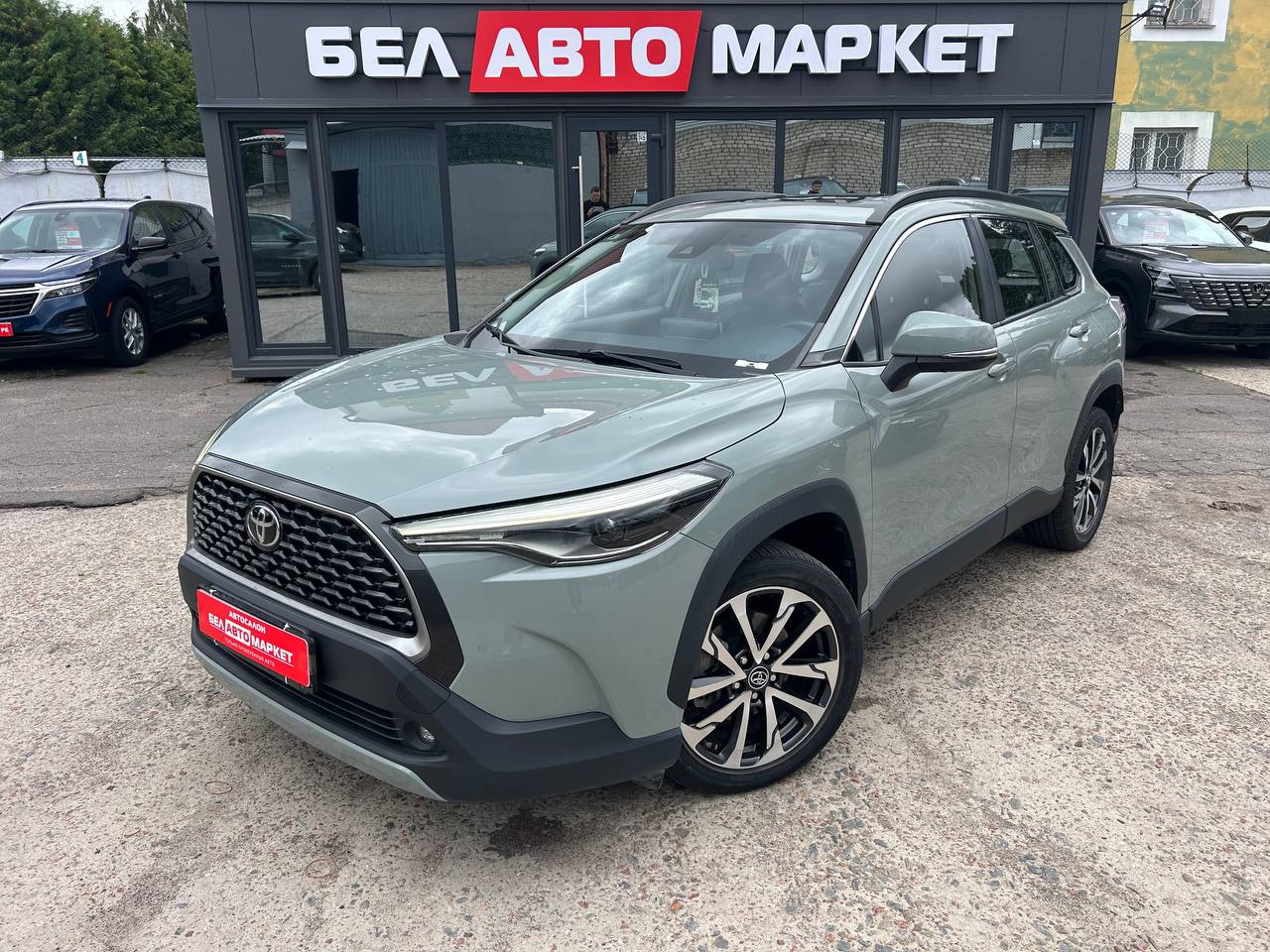 авто с пробегом toyota corolla cross 2022