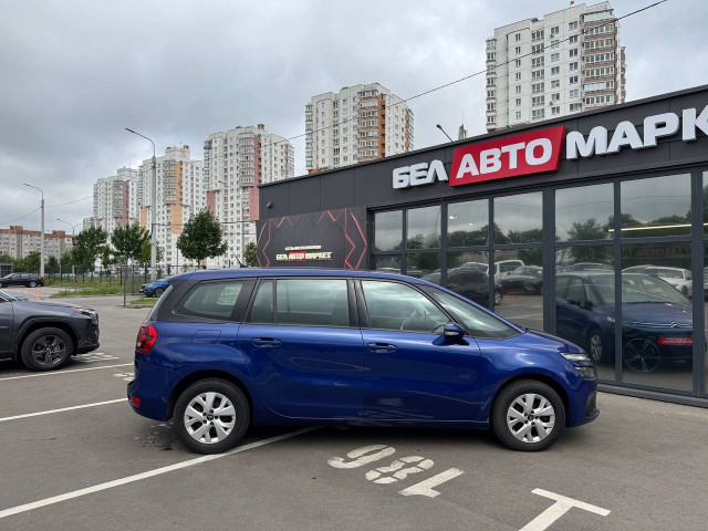 Фото автомобиля 3
