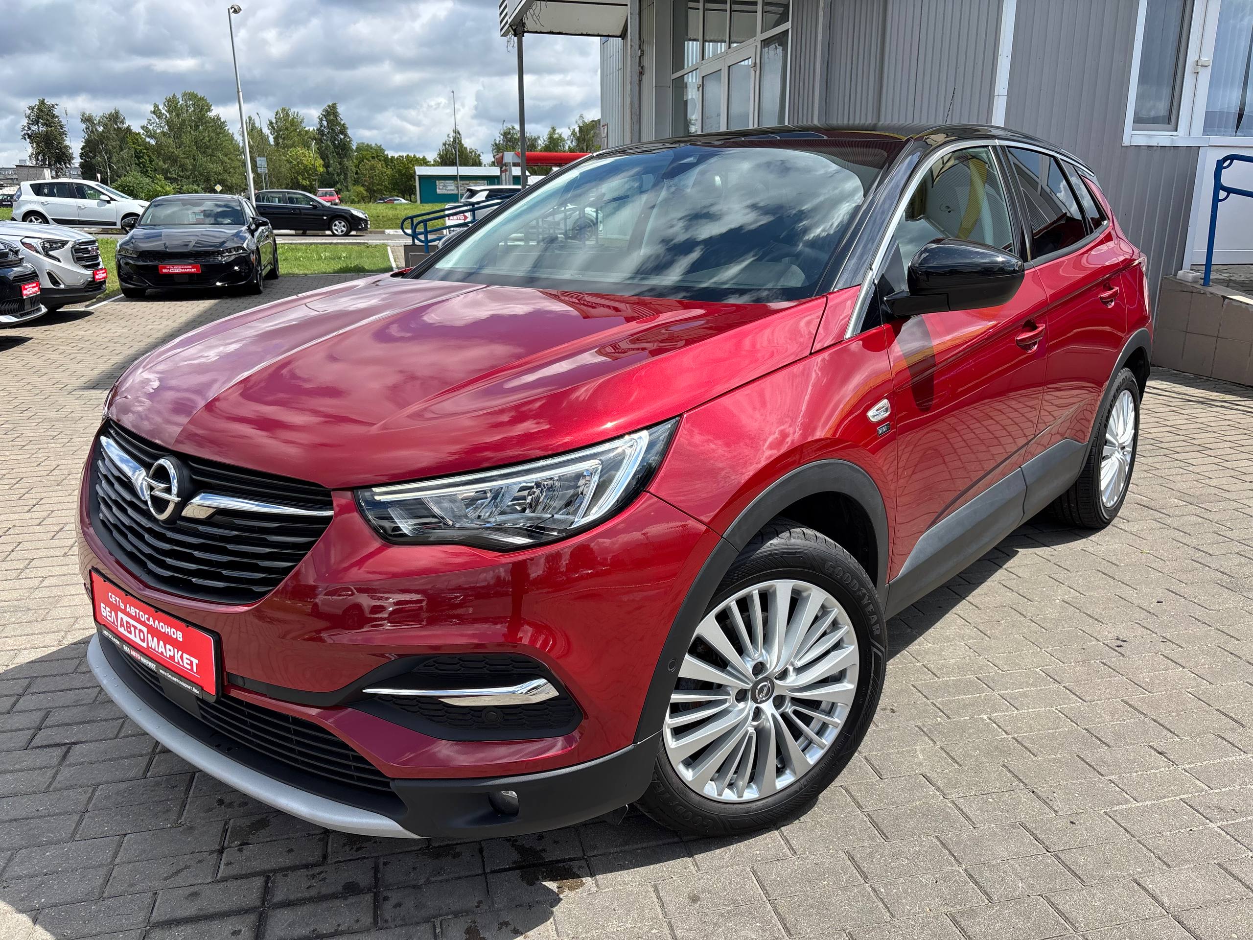 авто с пробегом opel grandland x 2020