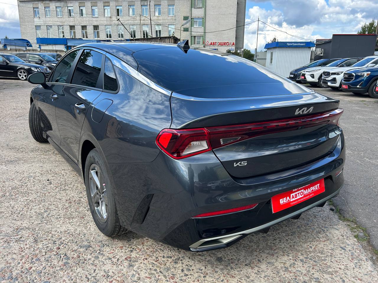 Фото автомобиля 6