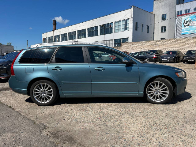Фото автомобиля 3