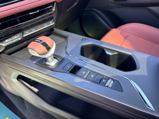 Фото автомобиля 12