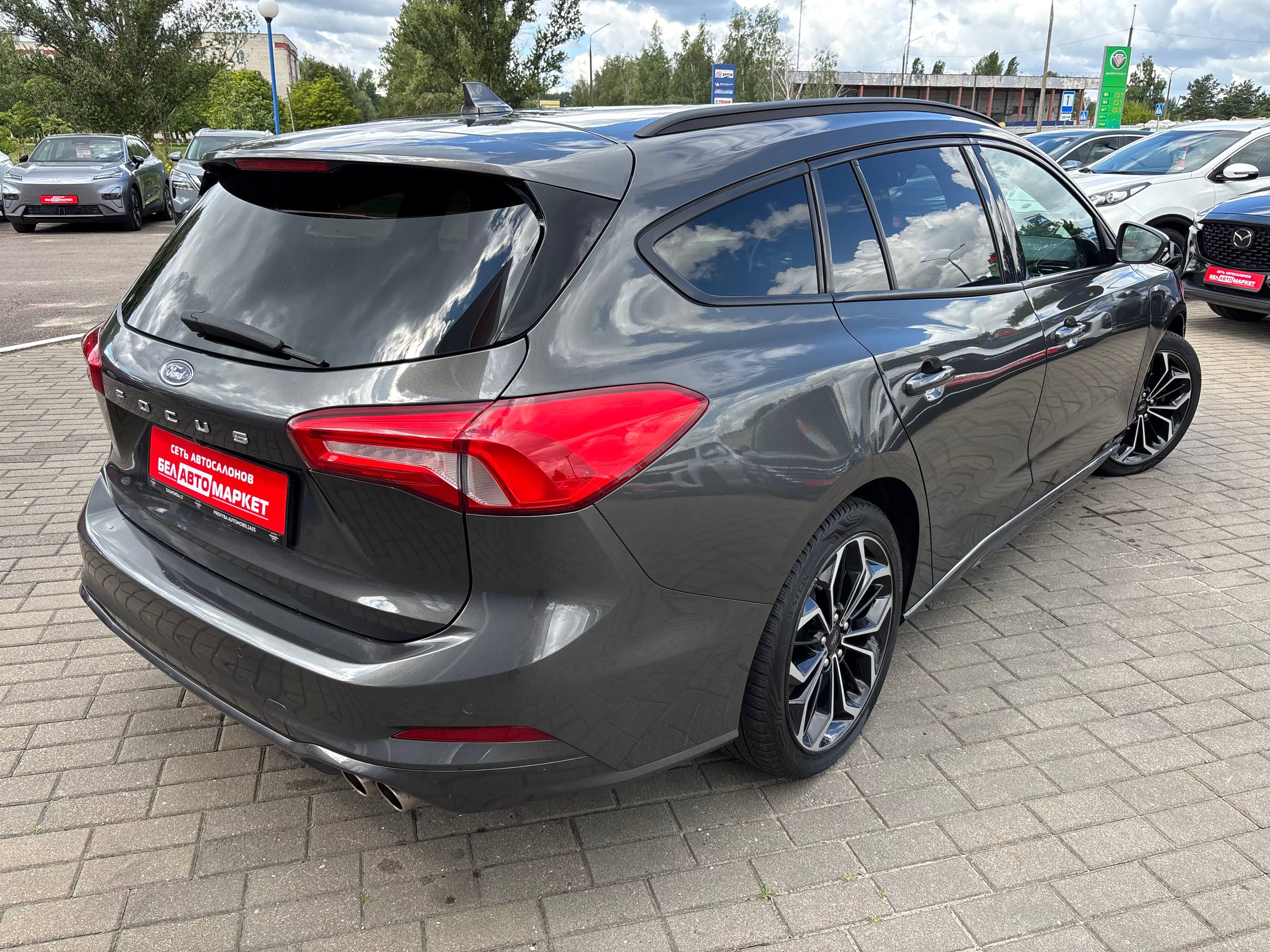 Фото автомобиля 7