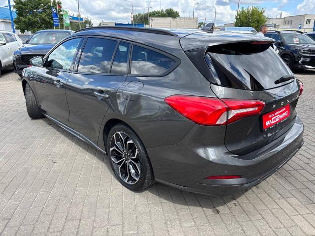 Фото автомобиля 9