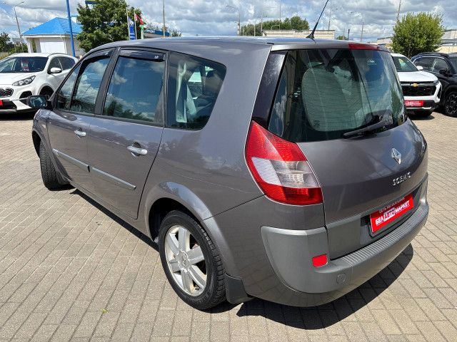 Фото автомобиля 6