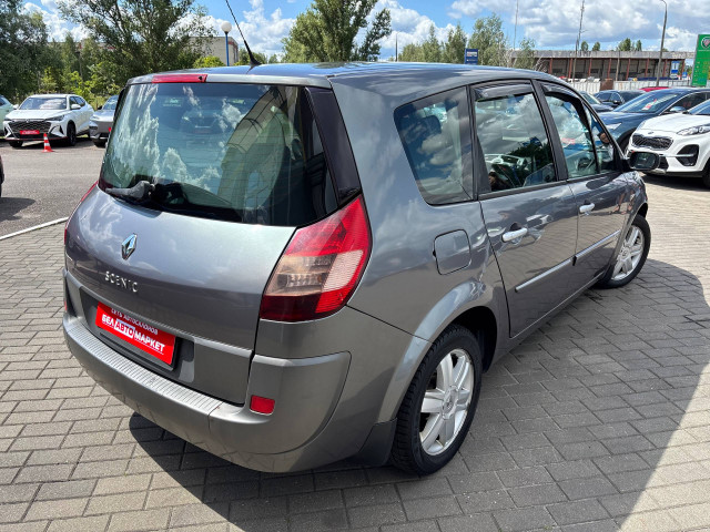 Фото автомобиля 7