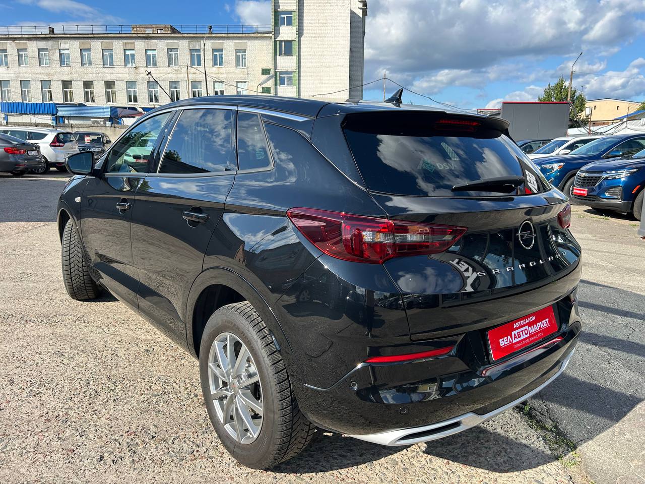 Фото автомобиля 6