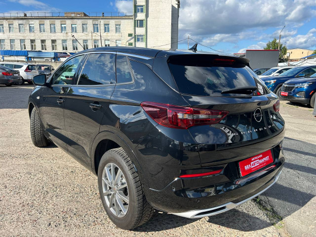 Фото автомобиля 6