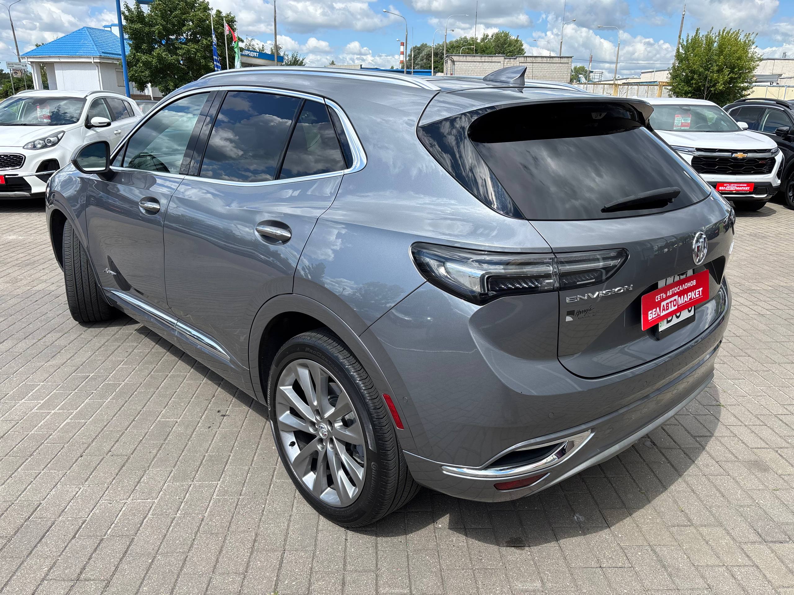 Фото автомобиля 8
