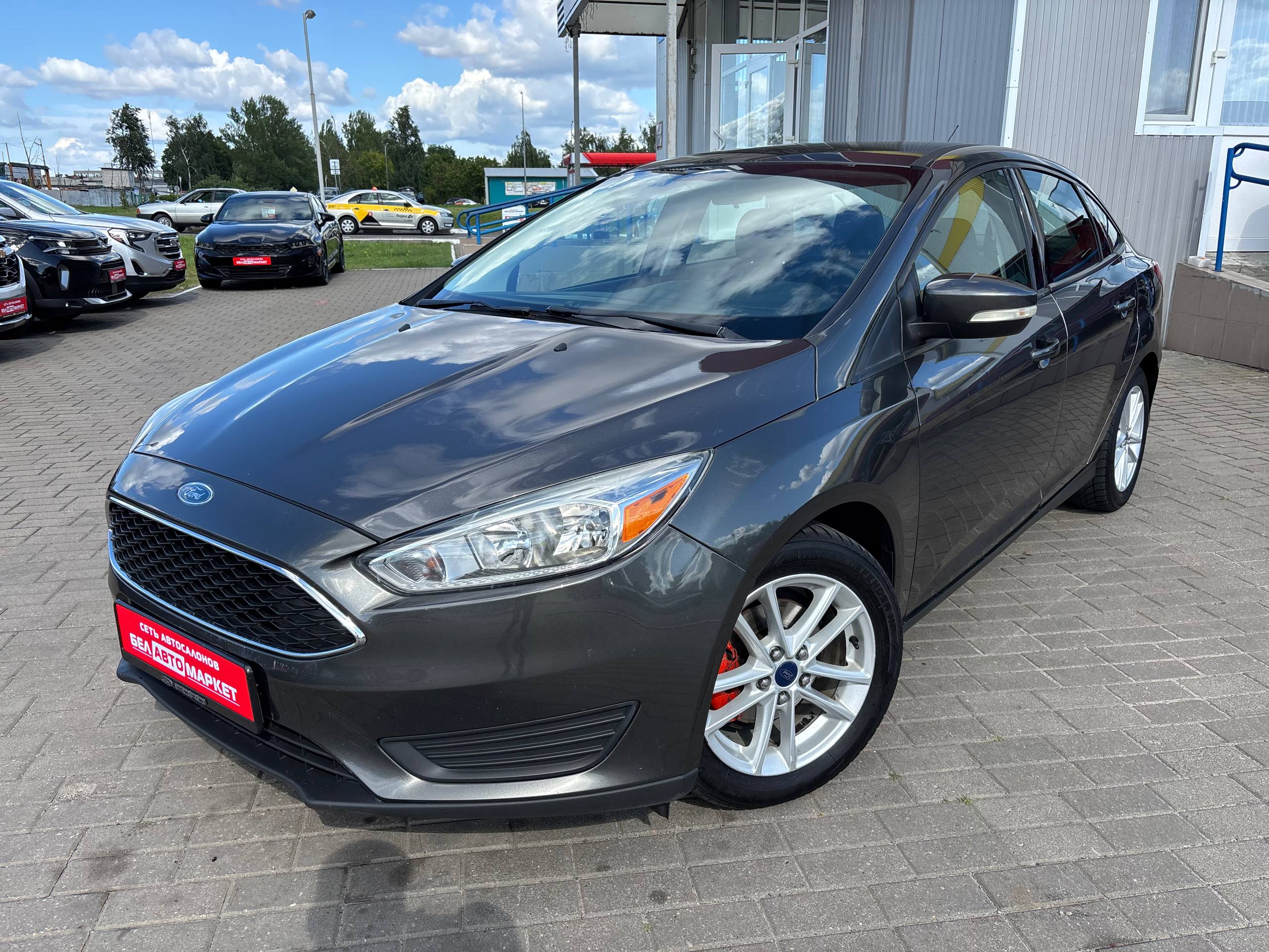 авто с пробегом ford focus 2015