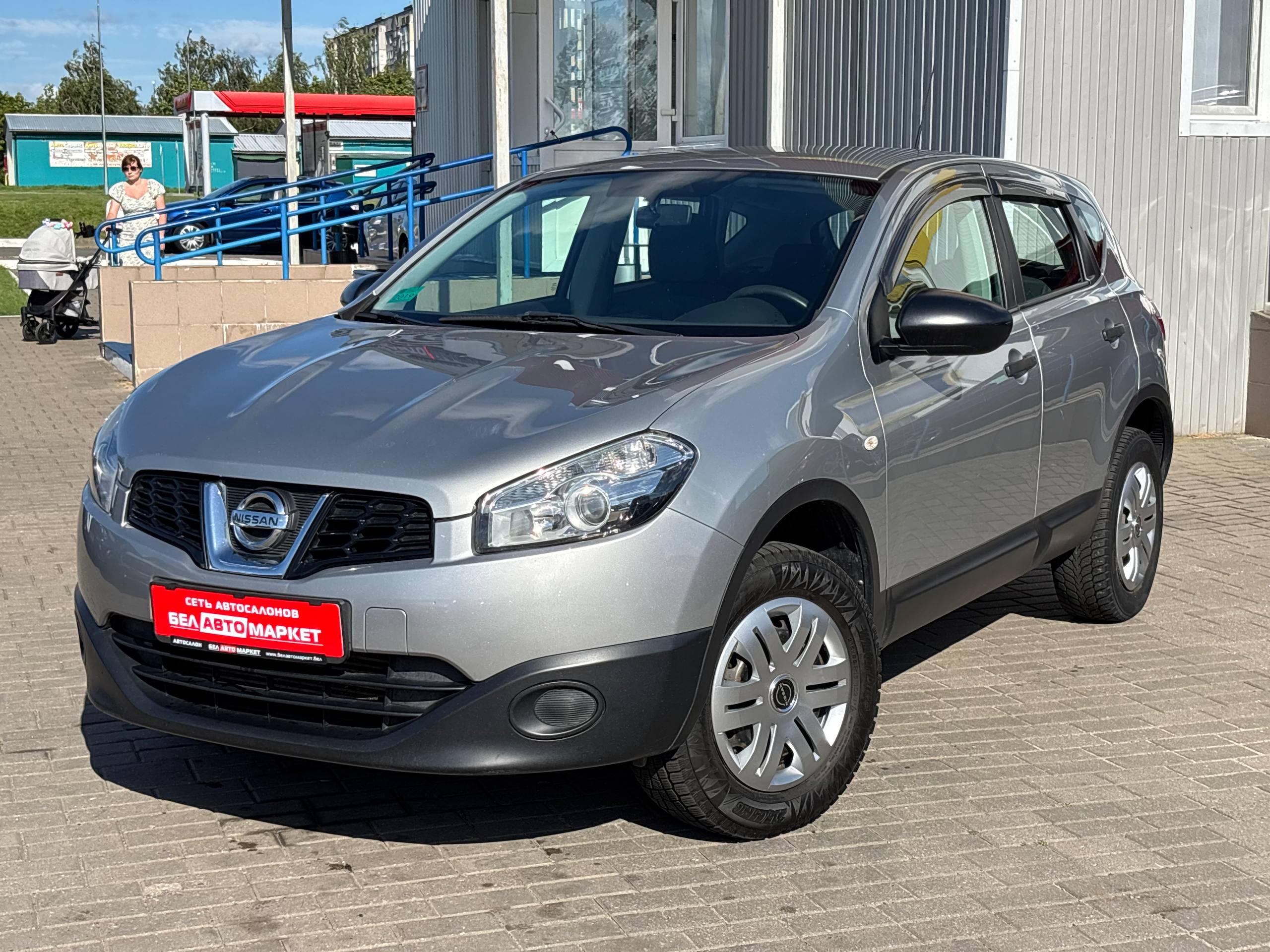 авто с пробегом nissan qashqai 2010