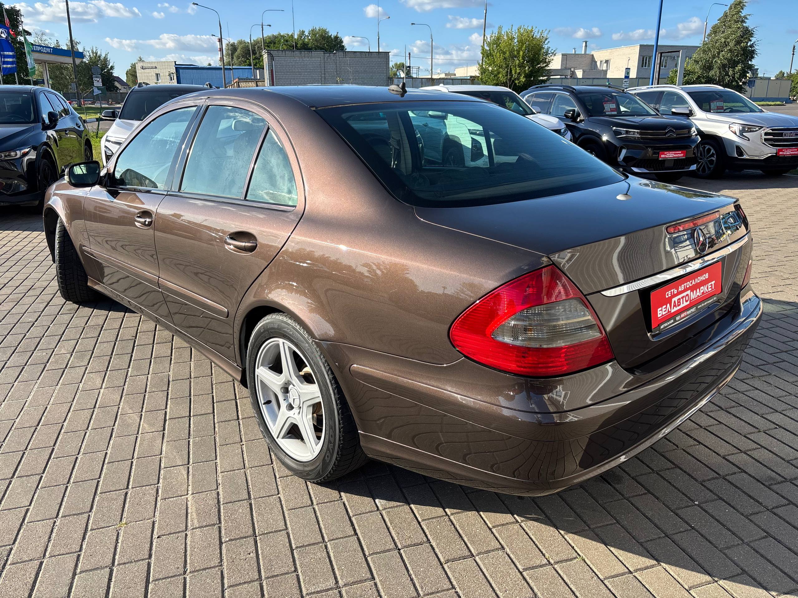 Фото автомобиля 6