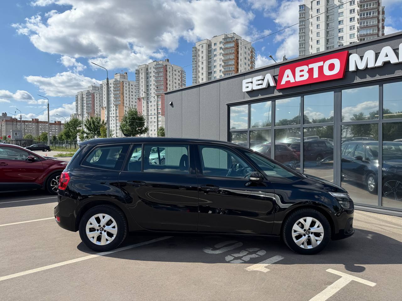Фото автомобиля 3