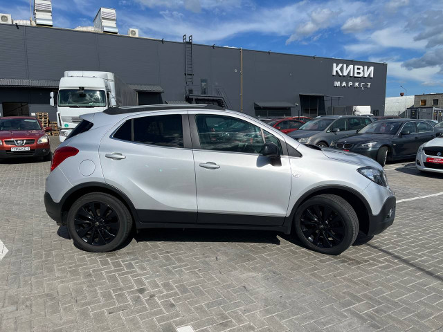 Фото автомобиля 3
