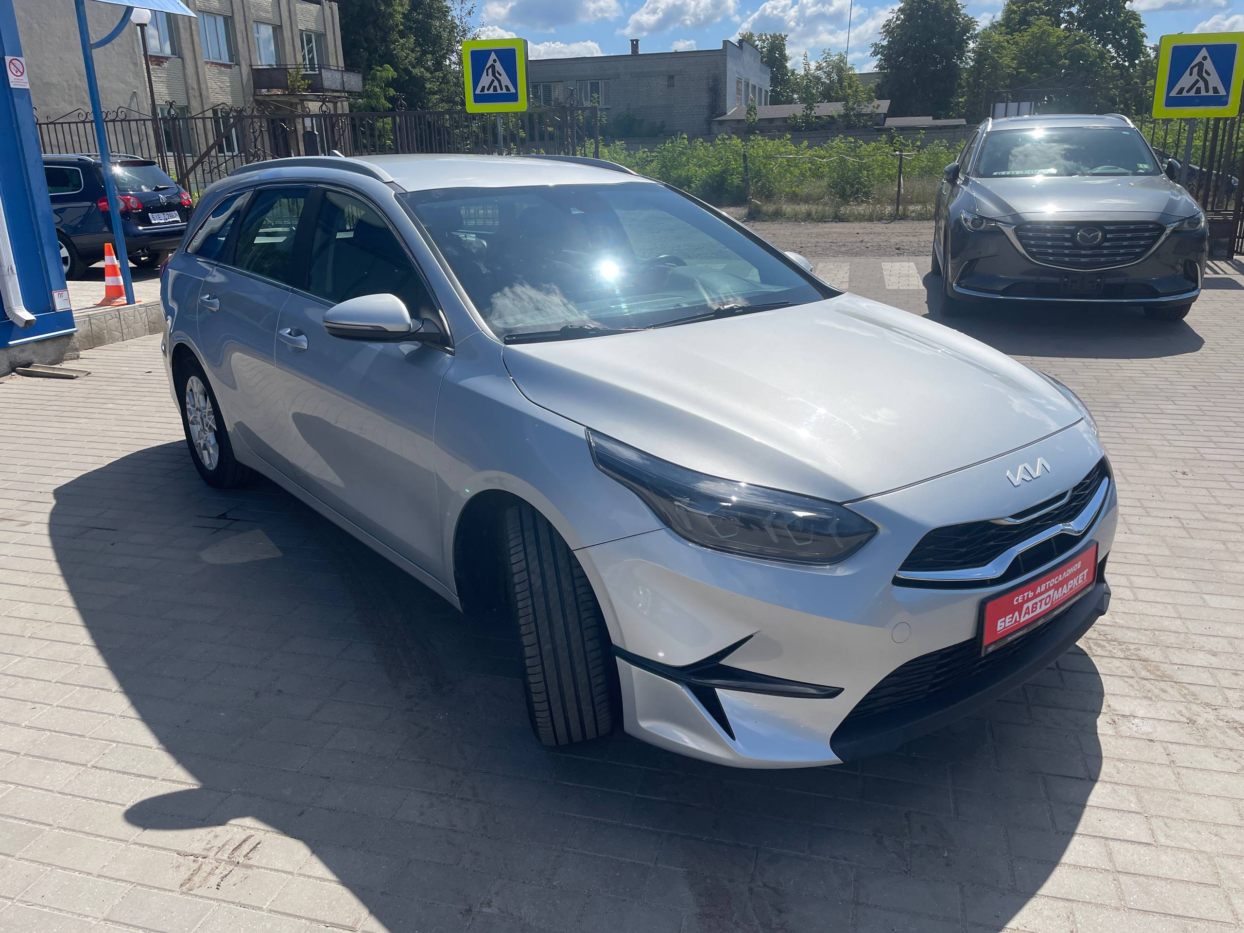 Фото автомобиля 3