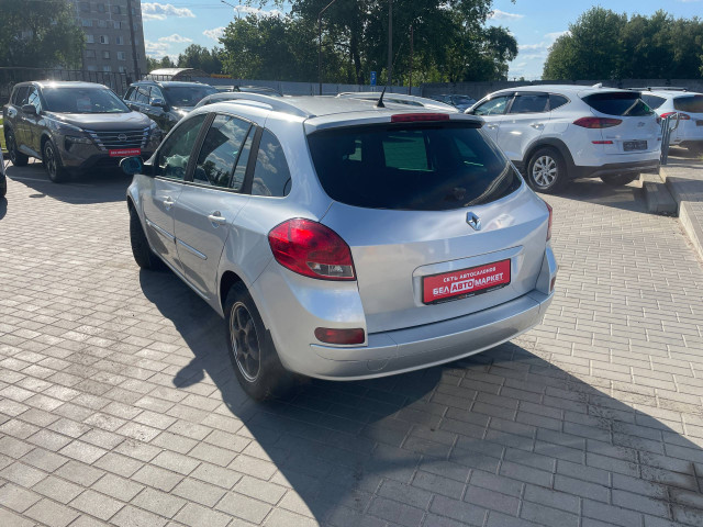 Фото автомобиля 8