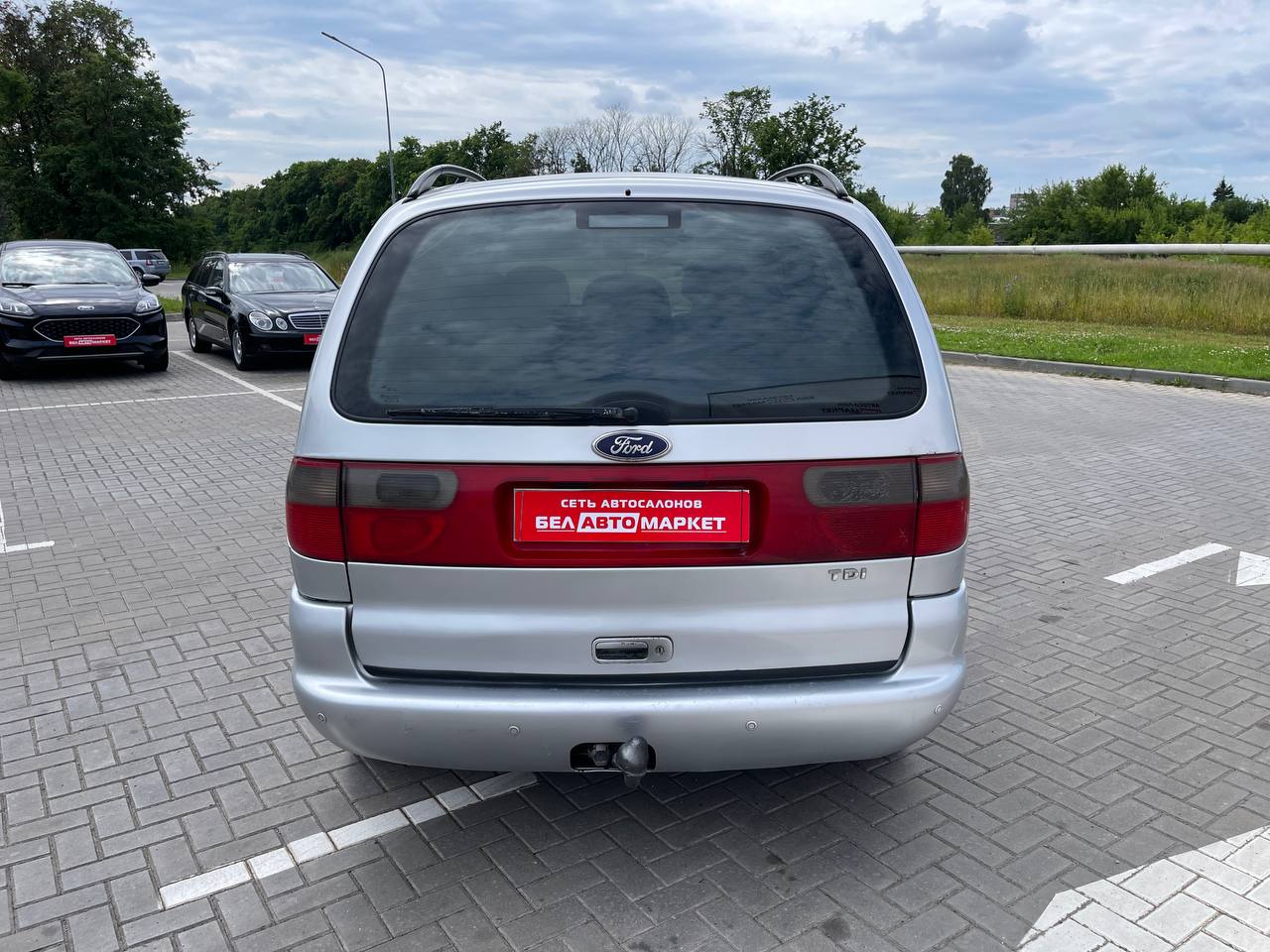 Фото автомобиля 5