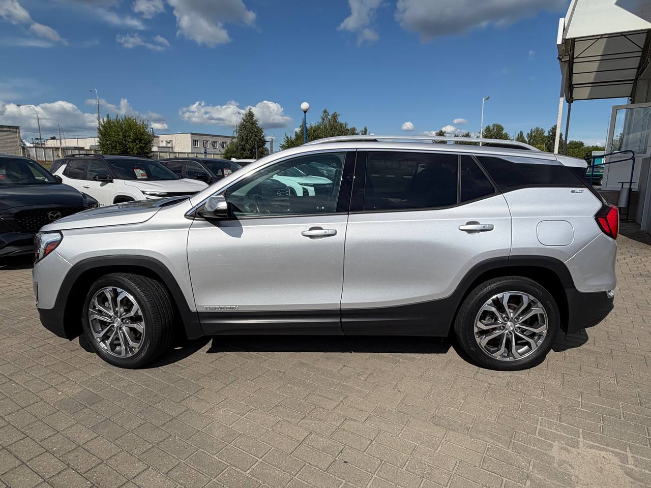 Фото автомобиля 7