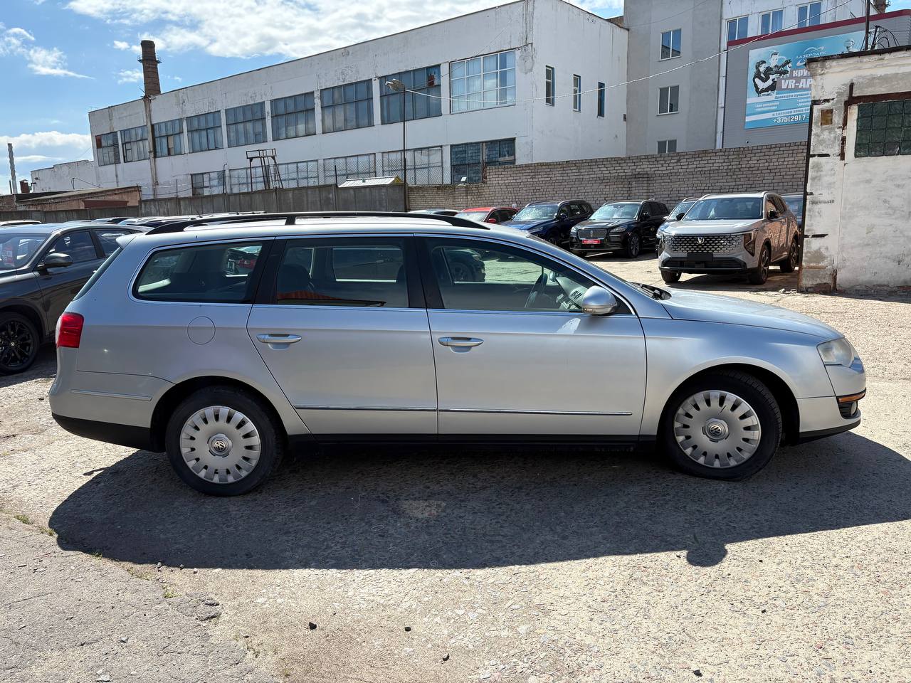 Фото автомобиля 3
