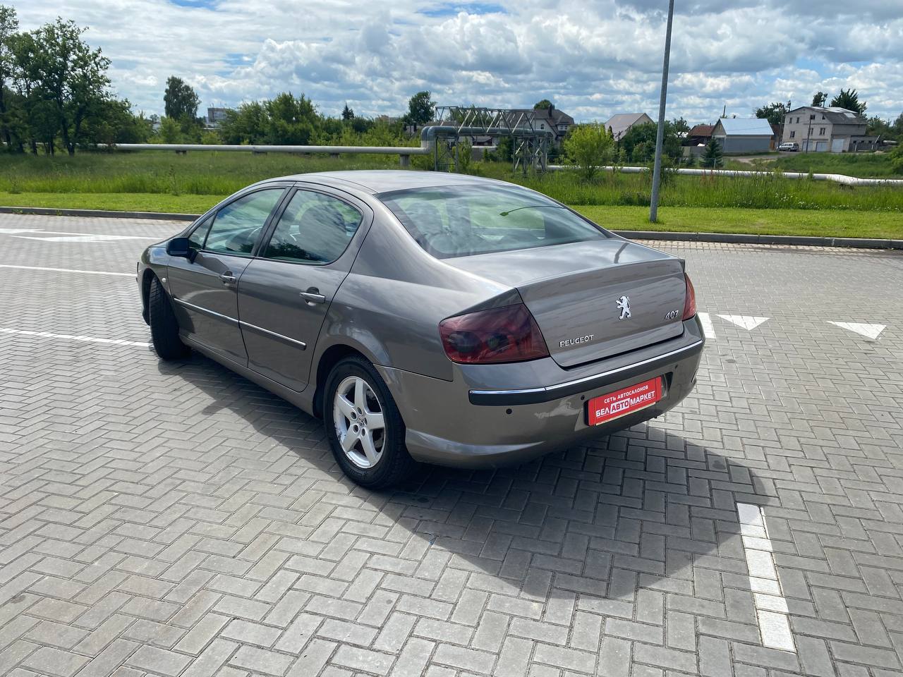 Фото автомобиля 6