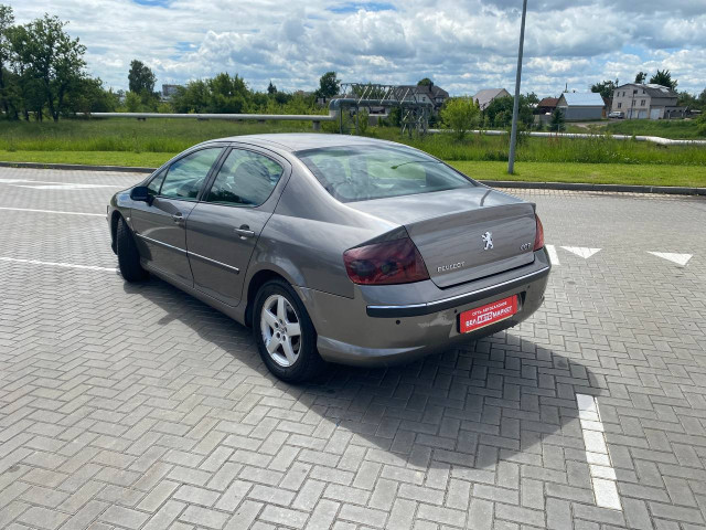 Фото автомобиля 6