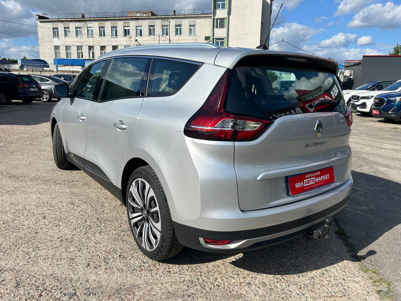Фото автомобиля 6