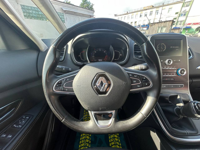 Фото автомобиля 11