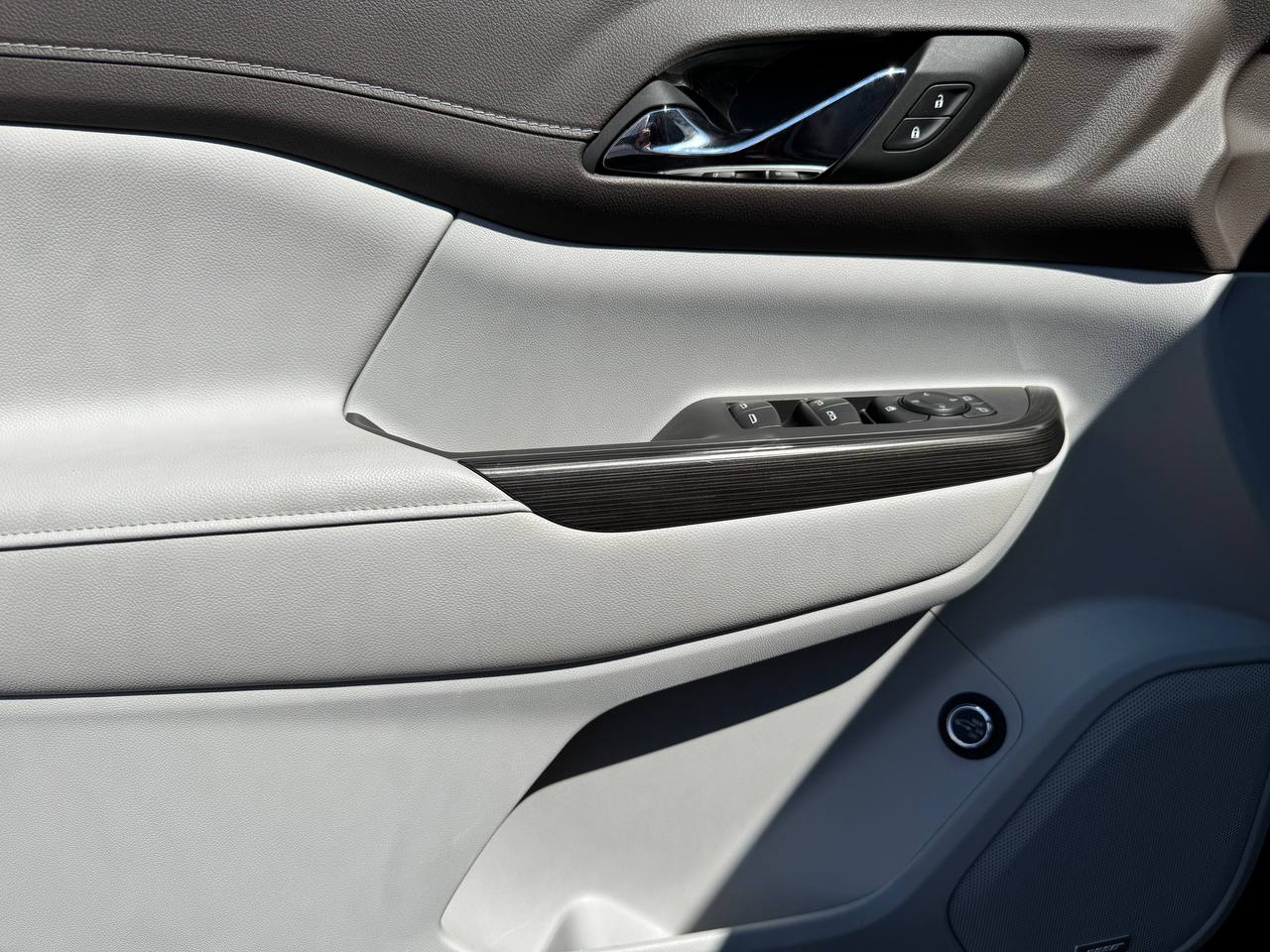 Фото автомобиля 15