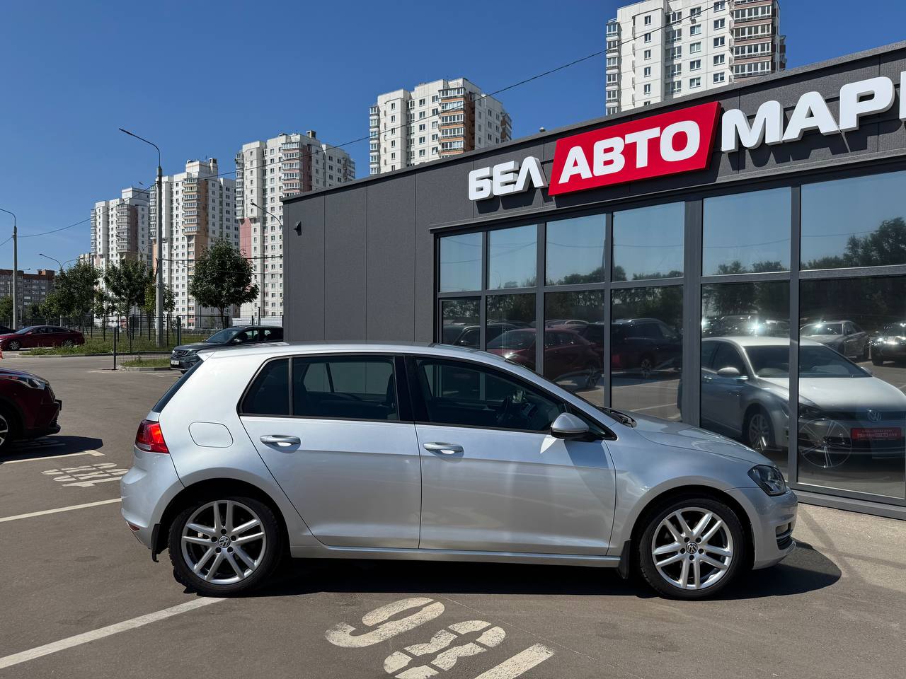 Фото автомобиля 3