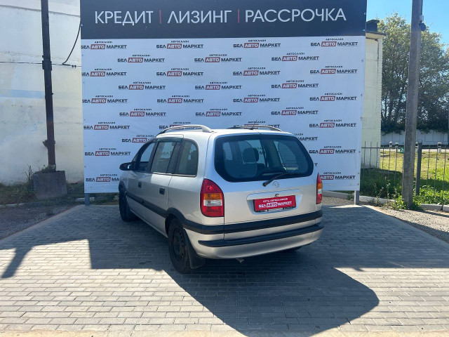 Фото автомобиля 2