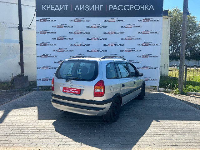Фото автомобиля 3