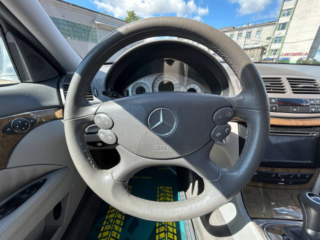 Фото автомобиля 10