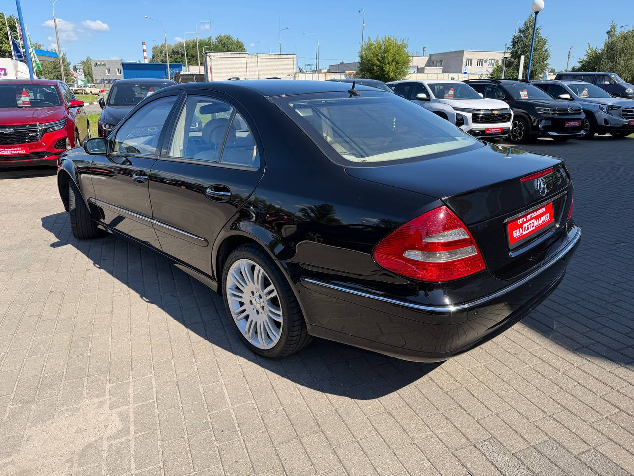 Фото автомобиля 6